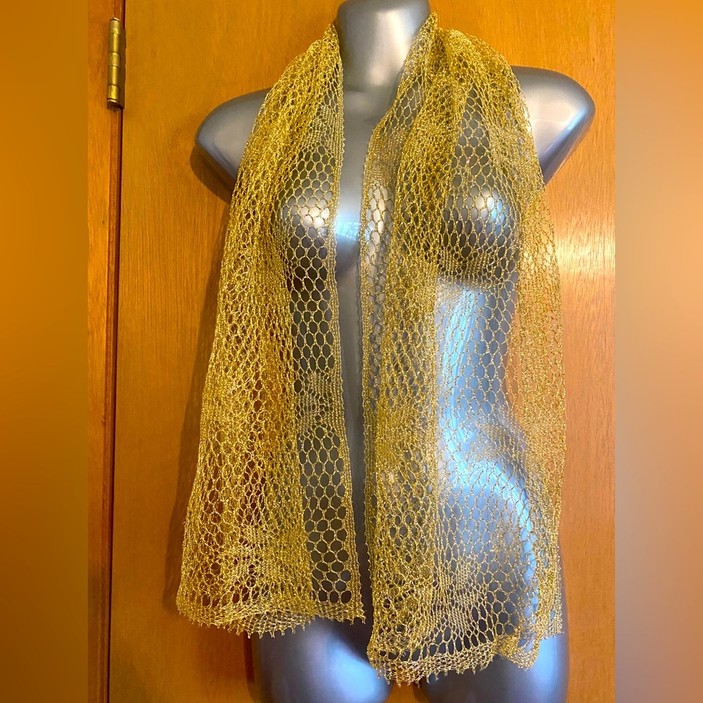 ❤️Scarf or small wrap